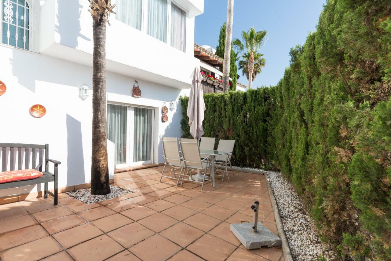 Luxury Duplex- 7 Minutes From The Beach Торремолинос Экстерьер фото